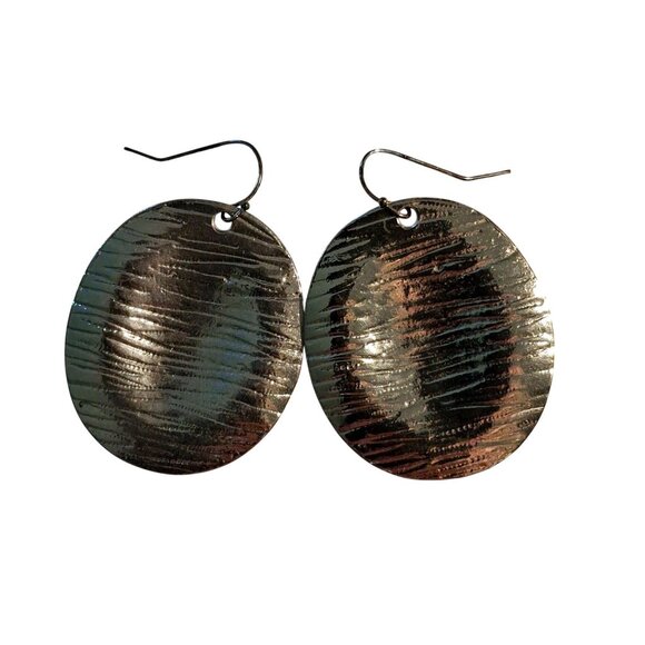 Hammered Gold-Tone Oval Dangle Earrings With Textured Finish Boho Artsy Retro - Picture 1 of 5